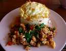 สูตรวิธีการทำอาหารไทย-ข้าวผัดกะเพราไก่
