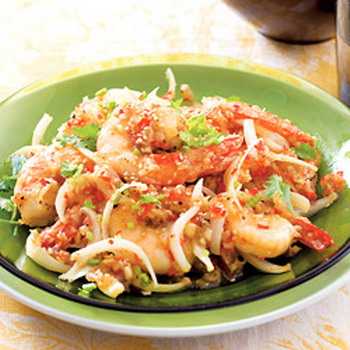 สูตรวิธีการทำอาหารไทย-กุ้งทะเลผัดหัวหอมคาราเมล
